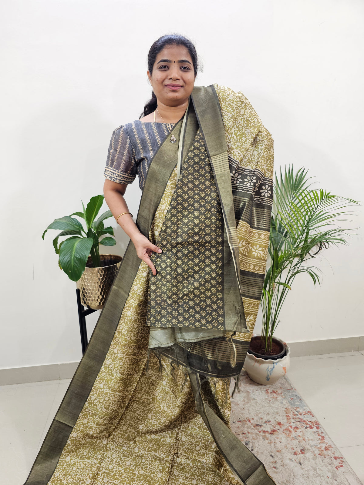 Semi Ghicha Digital Printed Saree - Green