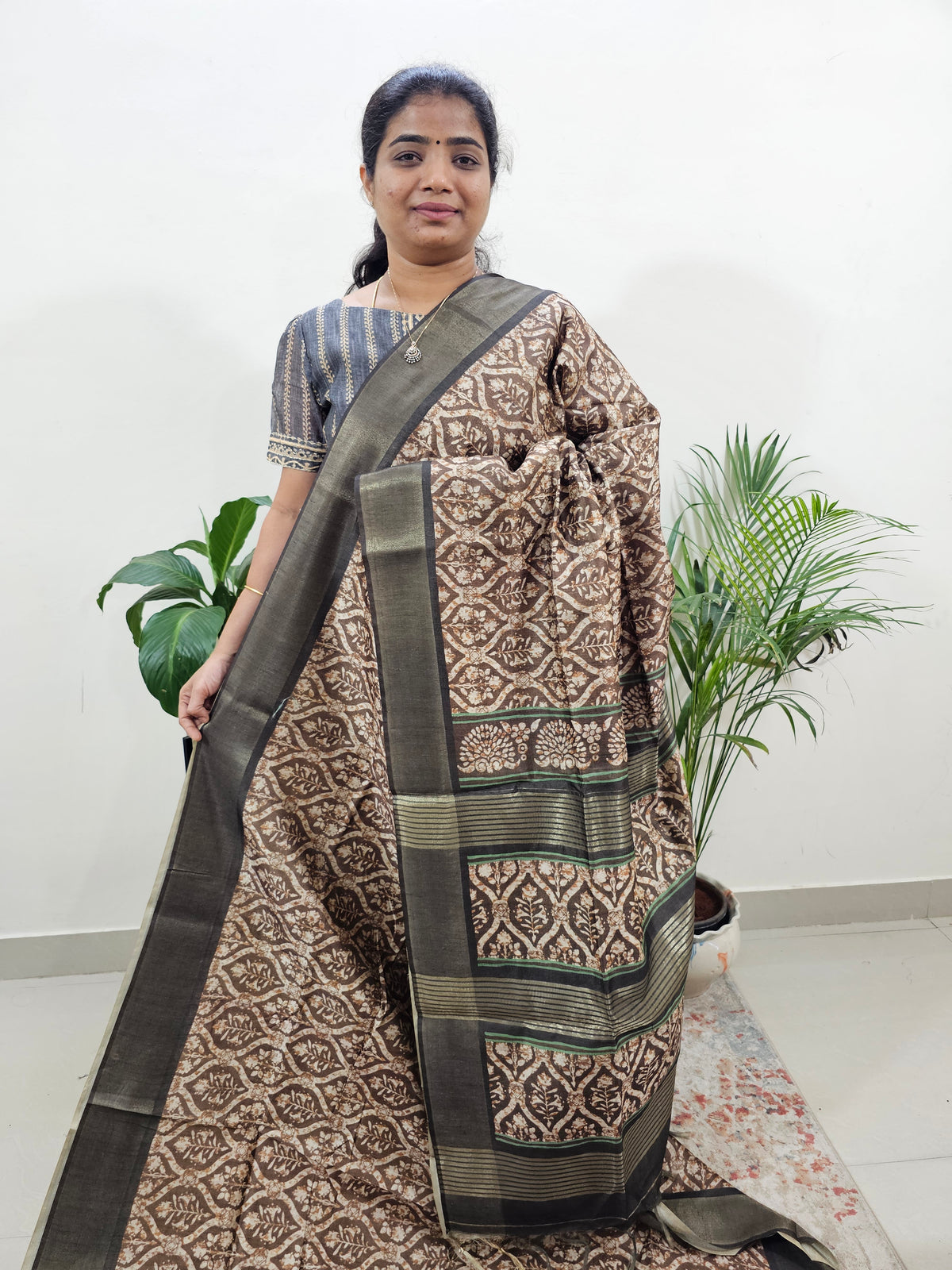 Semi Ghicha Digital Printed Saree - Dark Green
