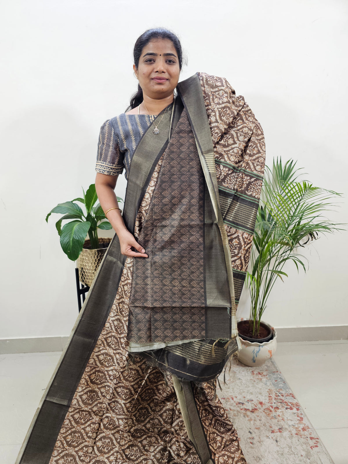 Semi Ghicha Digital Printed Saree - Dark Green
