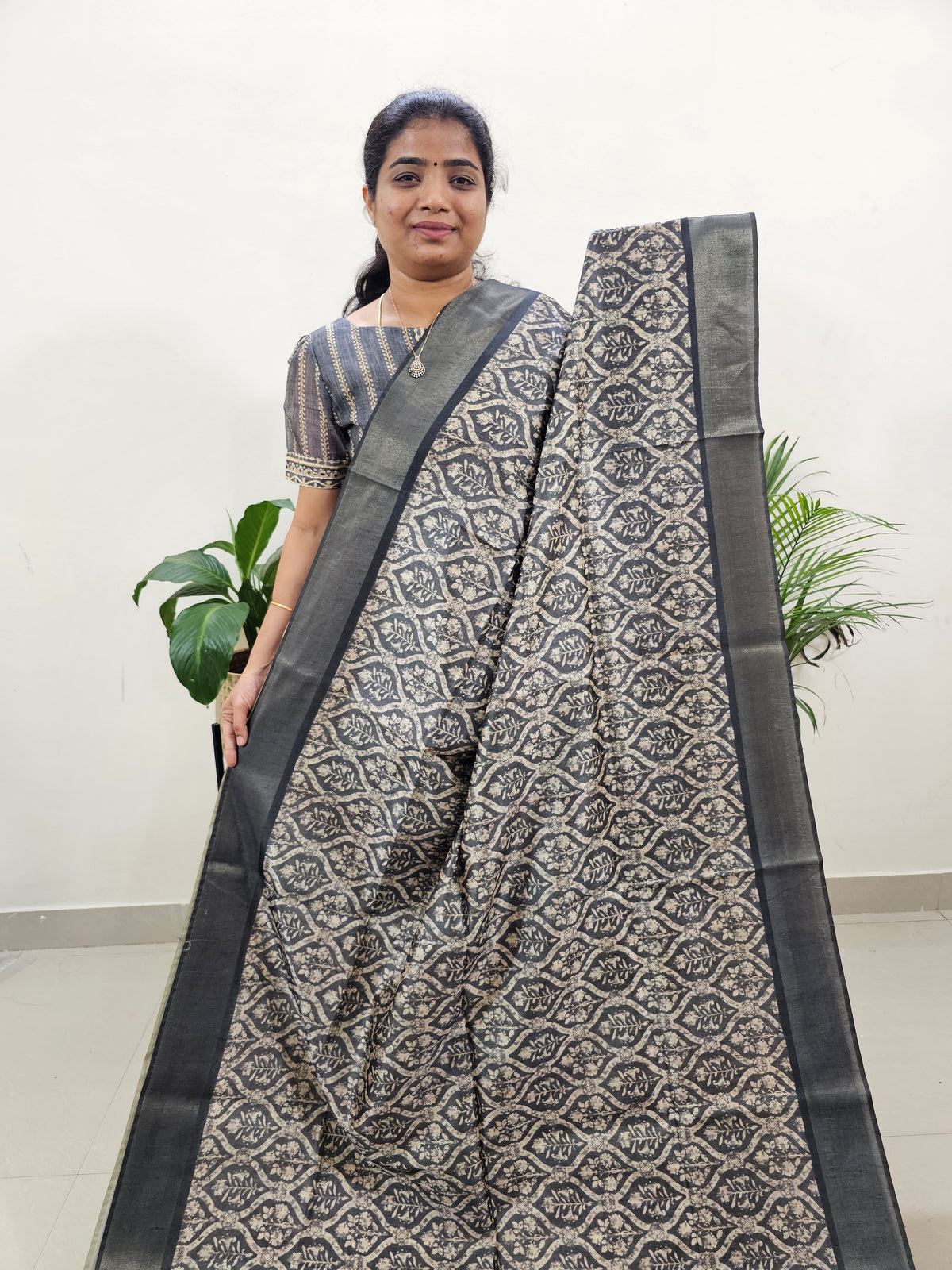 Semi Ghicha Digital Printed Saree -Grey