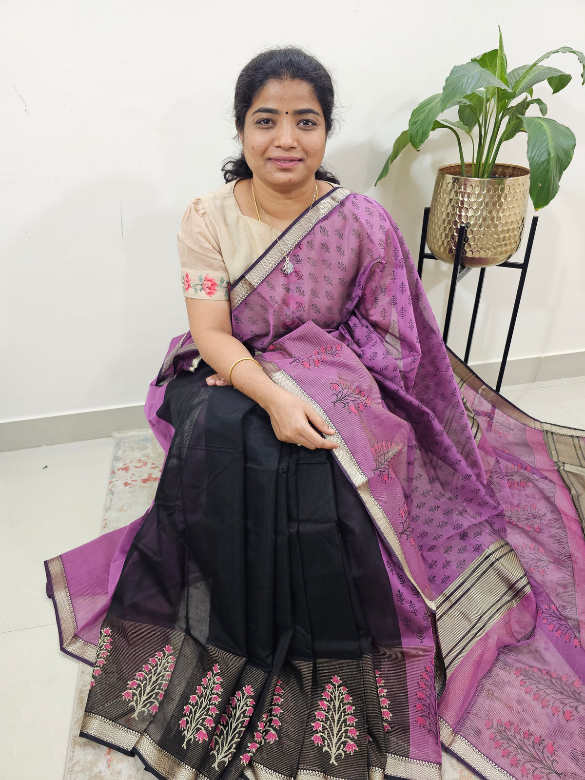 Half & Half Pattern Pure Handloom Maheshwari Silk Cotton Weaves -  Dark Purple with Black