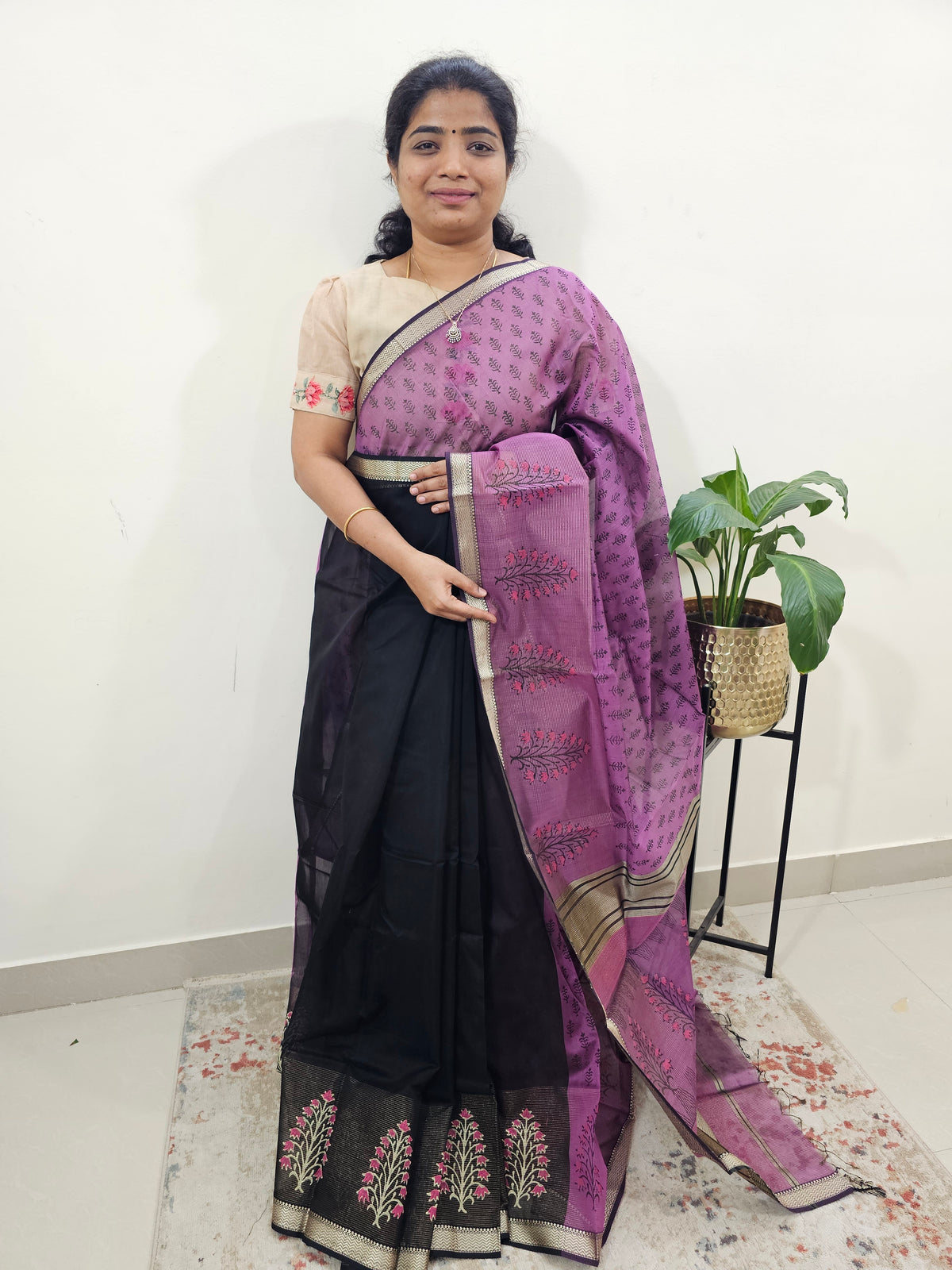 Half & Half Pattern Pure Handloom Maheshwari Silk Cotton Weaves -  Dark Purple with Black