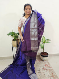 Handwoven Mangalagiri Pattu Saree - Dark Violet with Purple