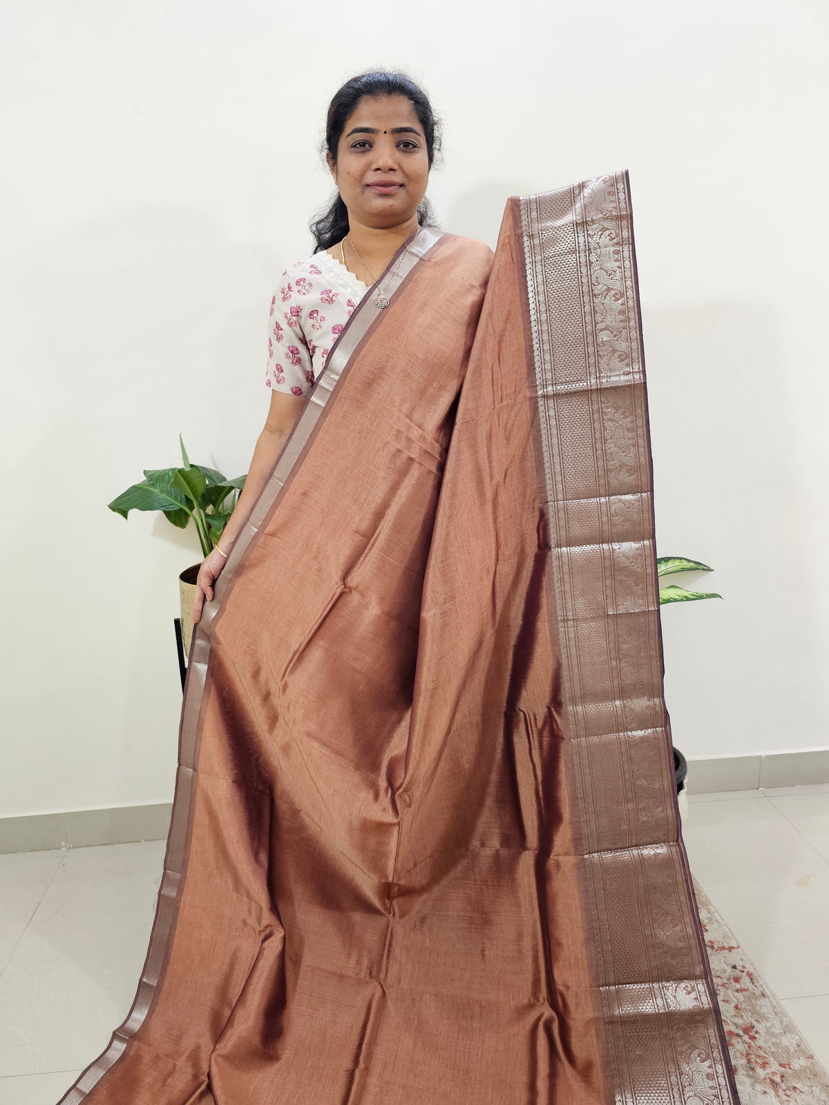 Handwoven Mangalagiri Pattu Saree - Dark Peach with Lavender