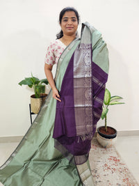 Handwoven Mangalagiri Pattu Saree - Green with Dark Purple