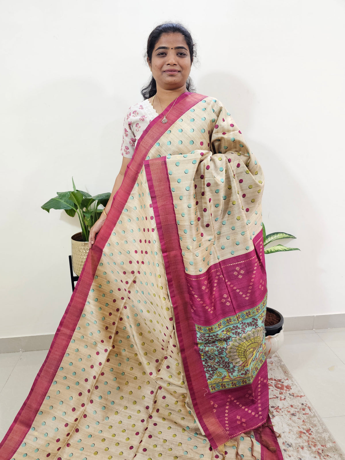 Soft Semi Tussar Weaving with Soft Zari Border - Cream with Pink