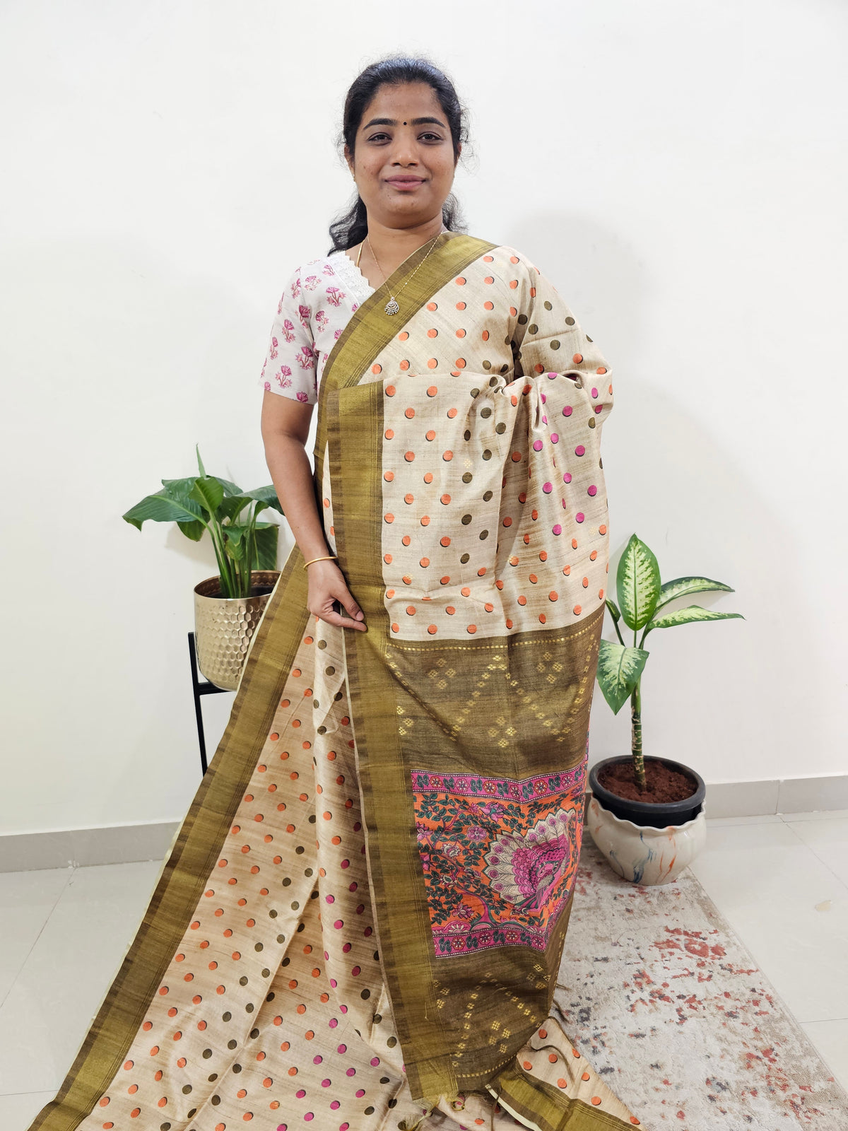 Soft Semi Tussar Weaving with Soft Zari Border - Cream with Mehndi Green