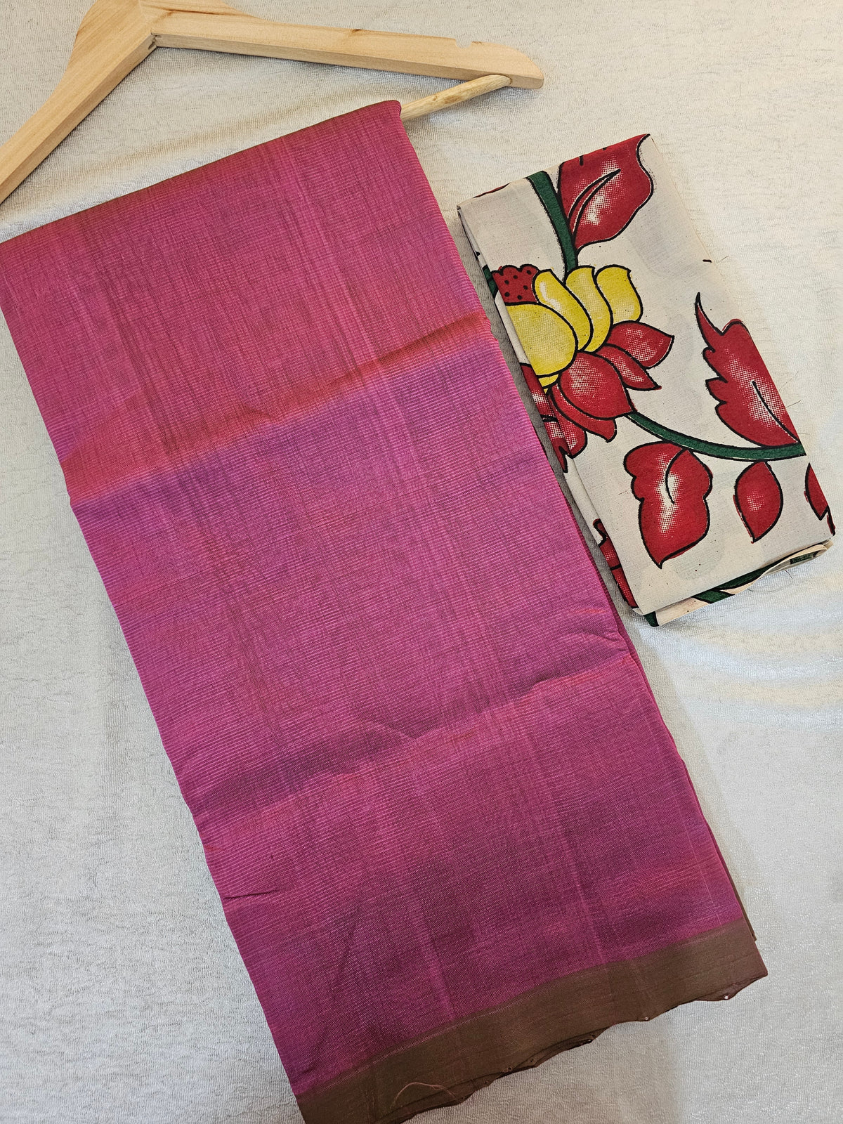 Handwoven Mangalagiri Plain Pattu Saree - Dark Pink