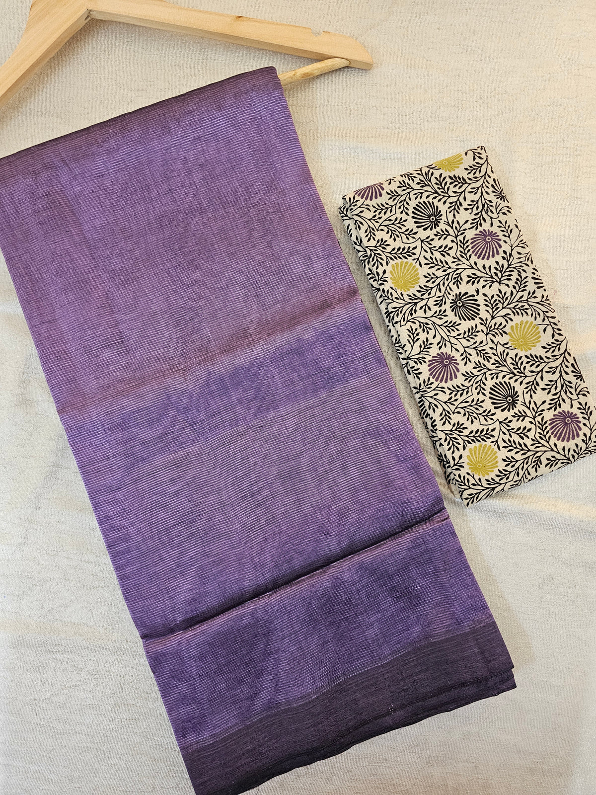Handwoven Mangalagiri Plain Pattu Saree - Purple