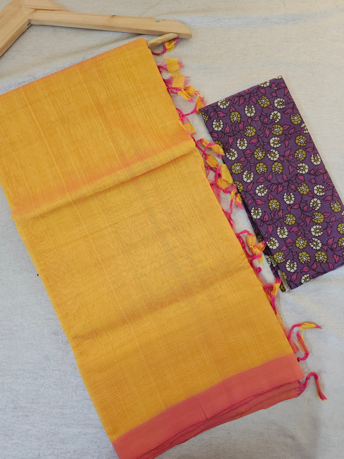 Handwoven Mangalagiri Plain Pattu Saree - Mango Yellow with Pink