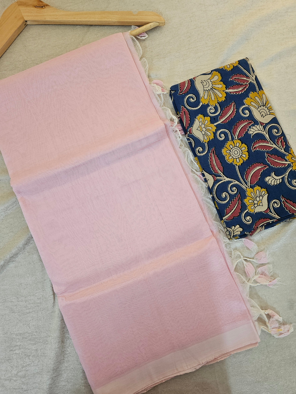 Handwoven Mangalagiri Plain Pattu Saree - Pastel Peach