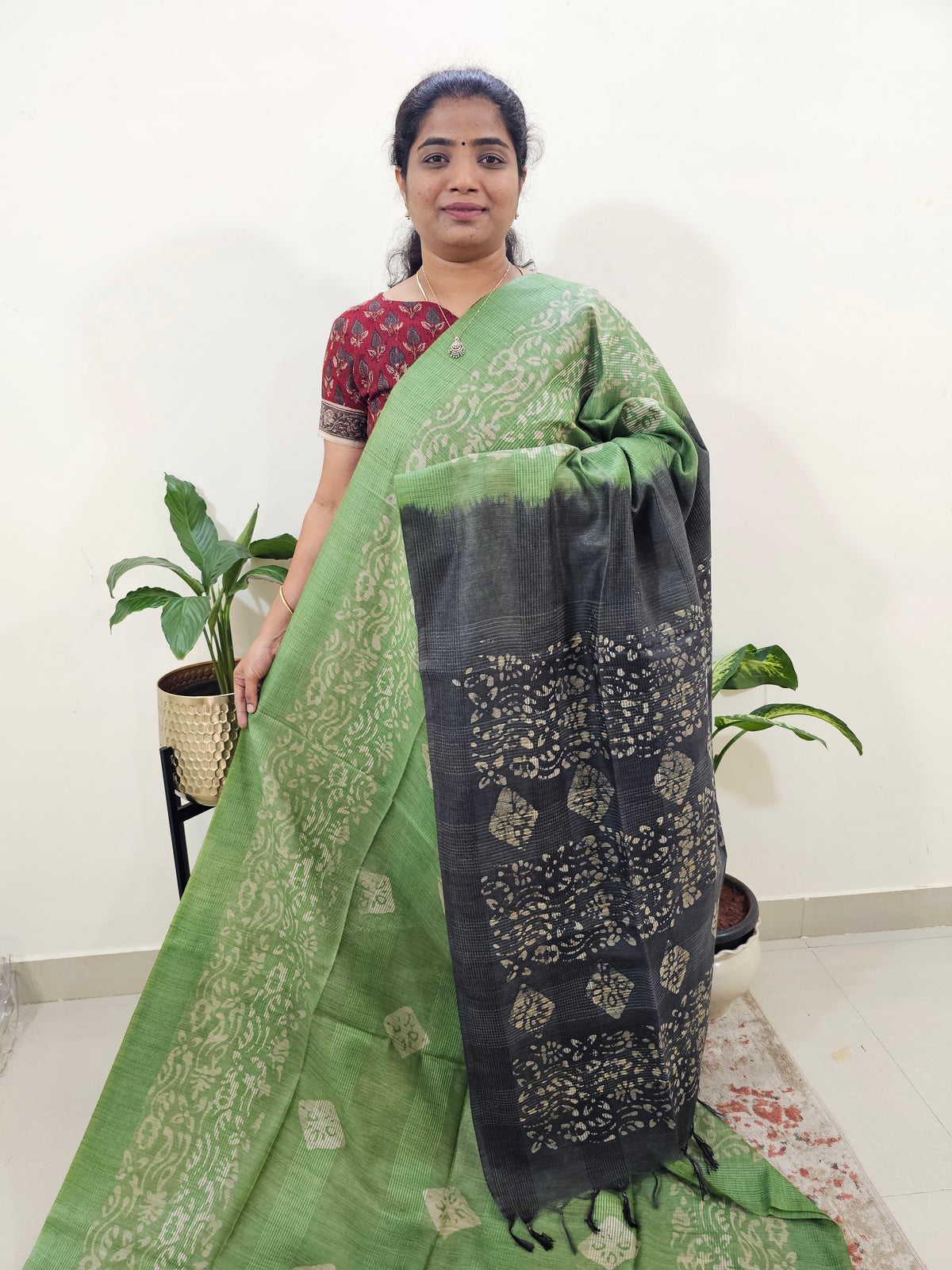 Bhagalpuri Batik Print - Greennwith Grey