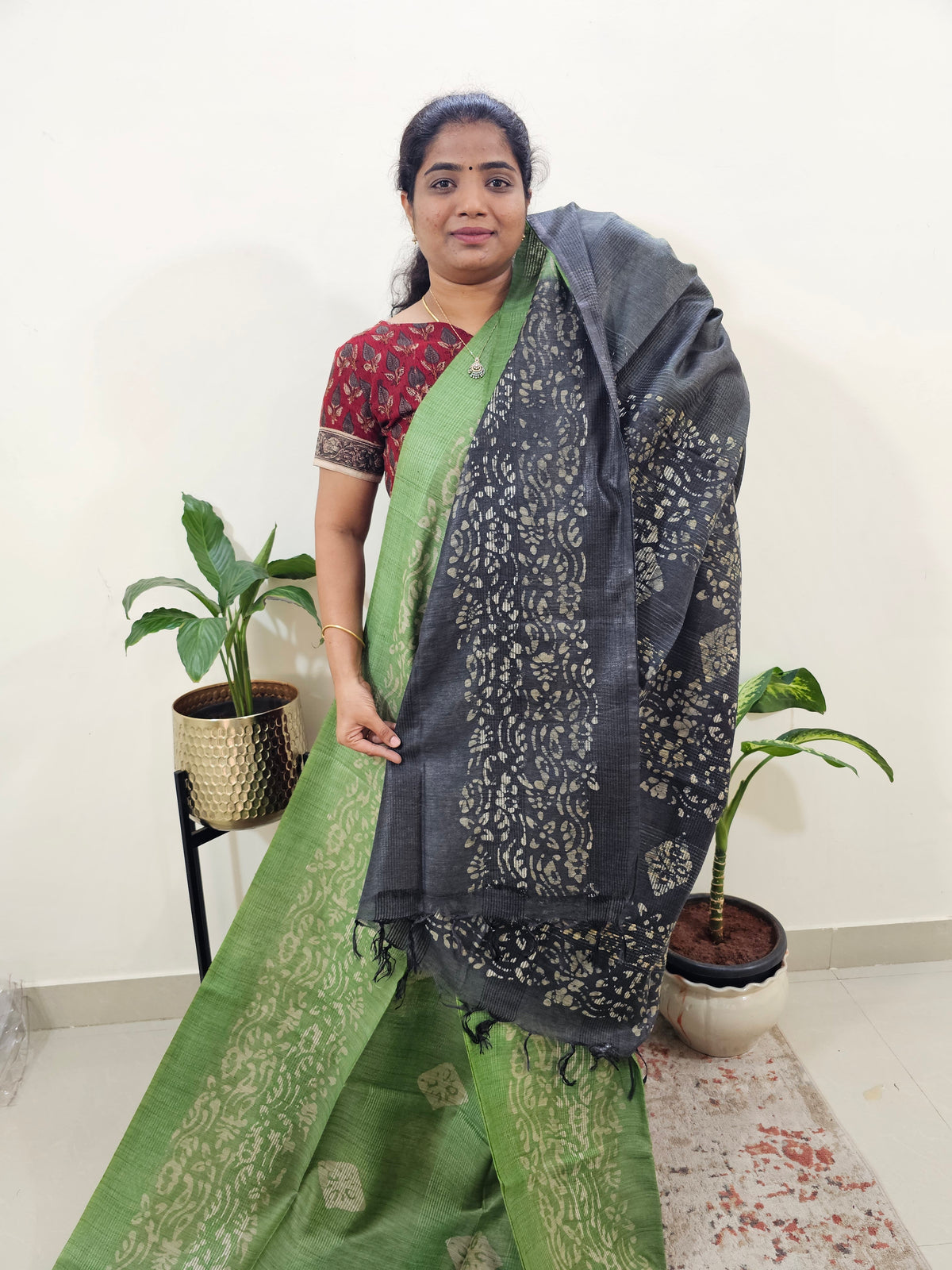 Bhagalpuri Batik Print - Greennwith Grey