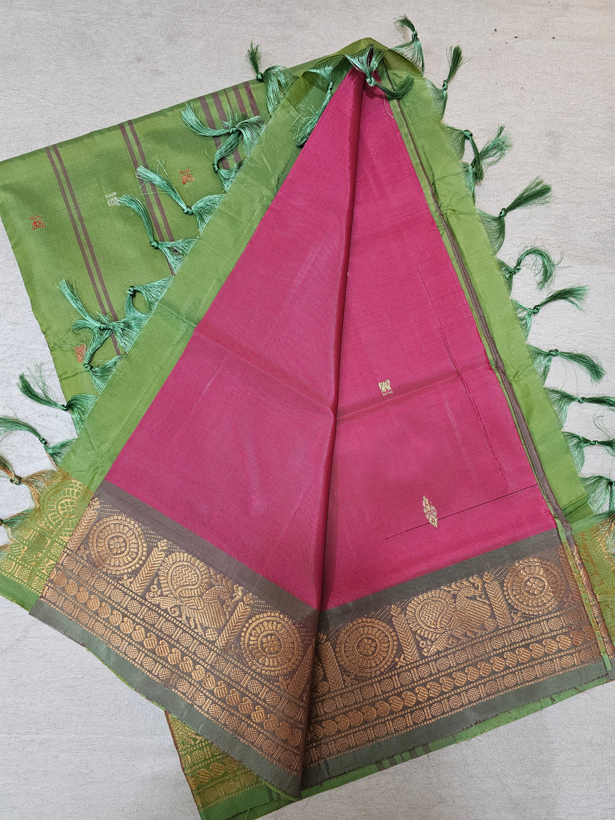 Chinnalampattu Border -Dark Pink with Green
