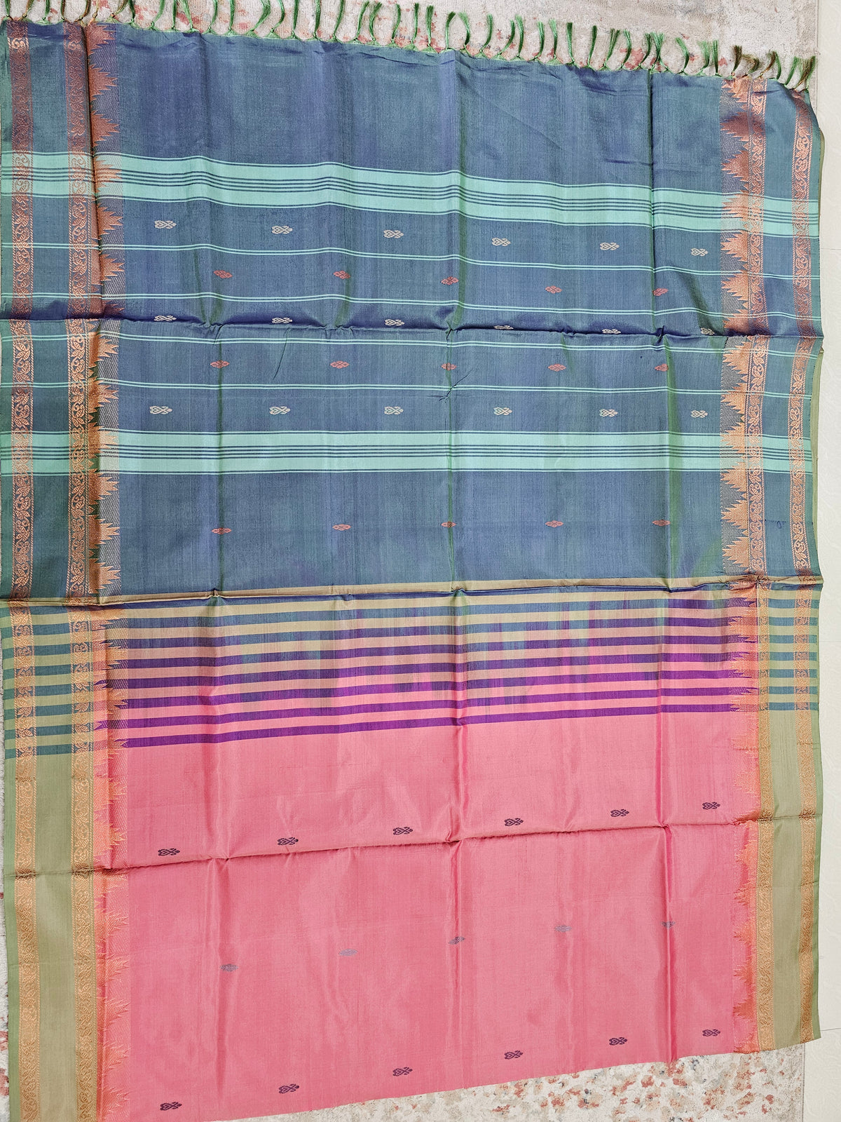 Chinnalampattu Border - Peach with Blue