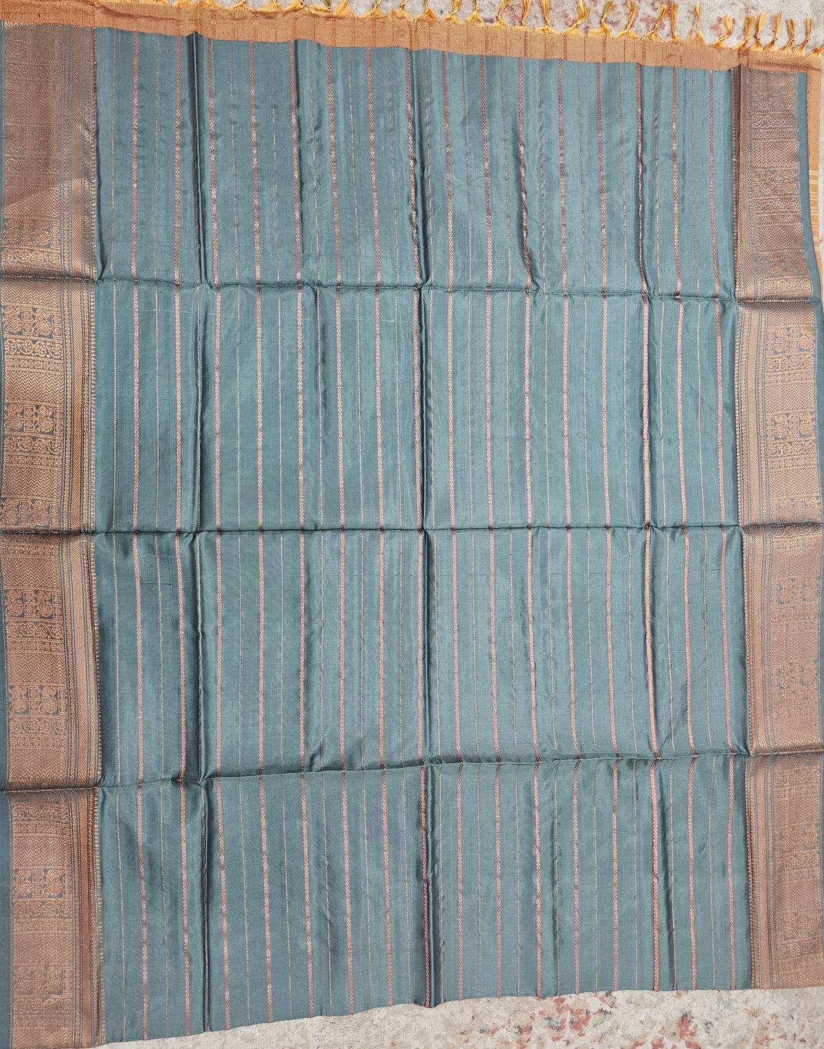 Grey with Honey Brown Chinnalampattu Velthari Design Border Saree