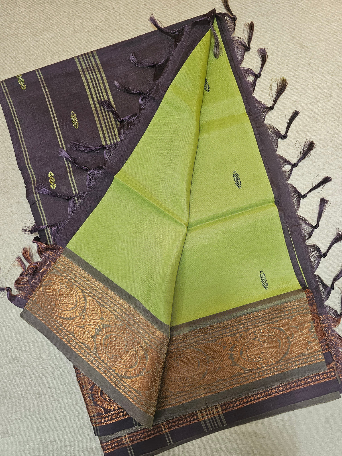 Chinnalampattu Border - Green with Dark Purple