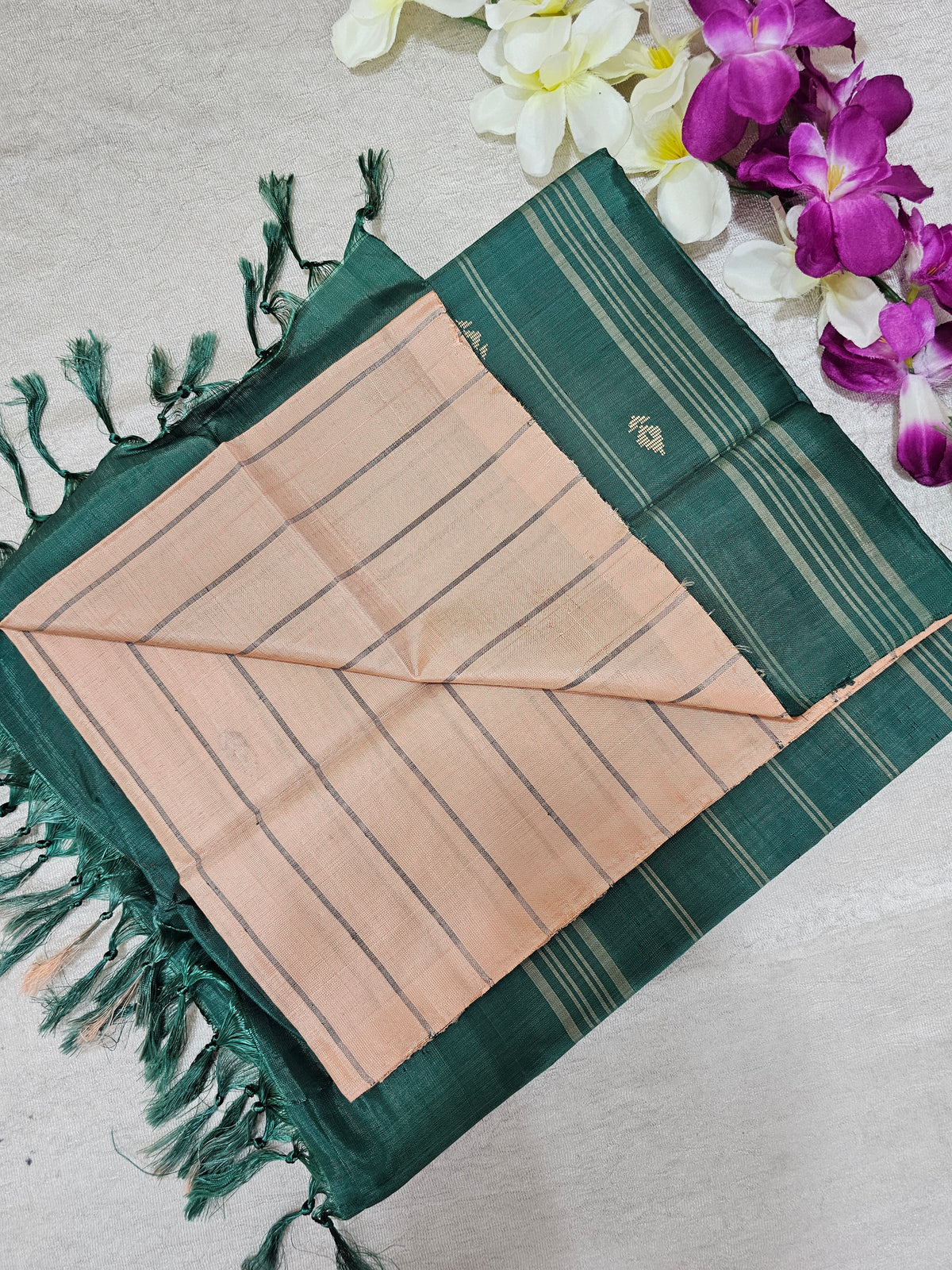 Chinnalampattu Saree - Peach with Dark Green