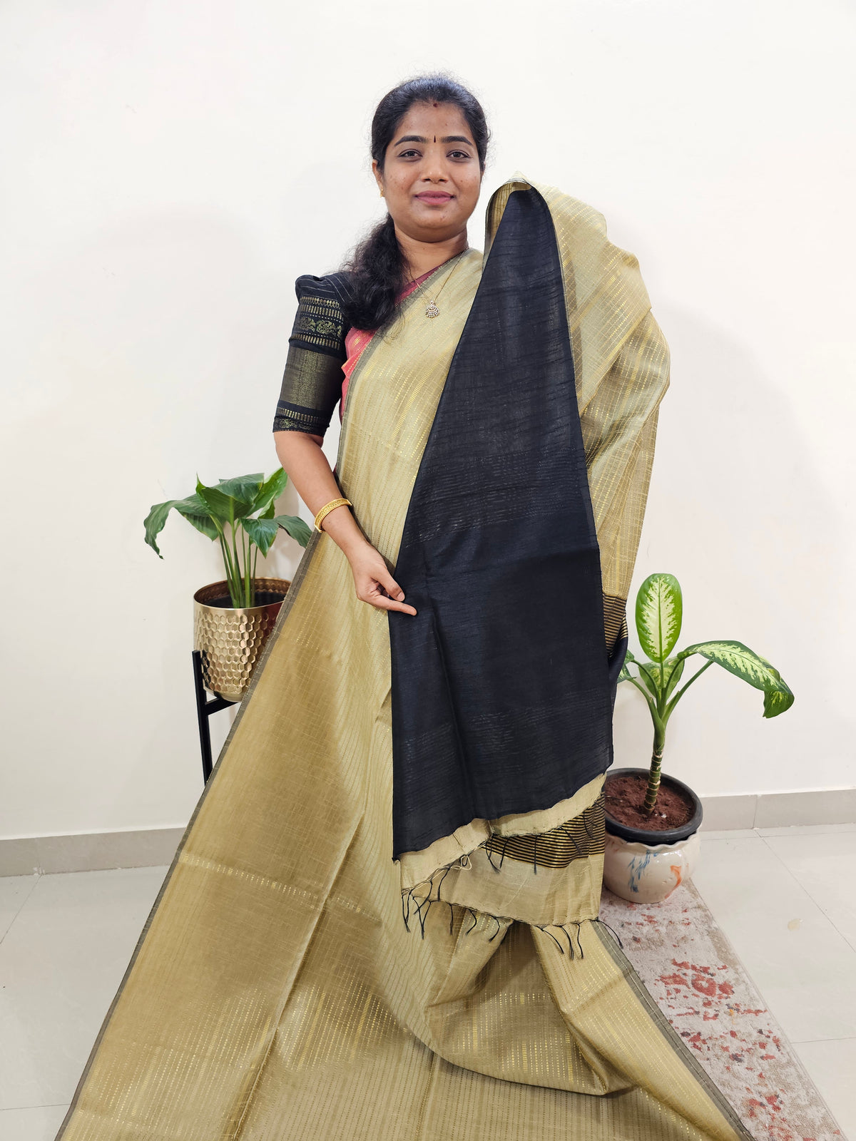 Semi Raw Silk Saree - Beige with Black