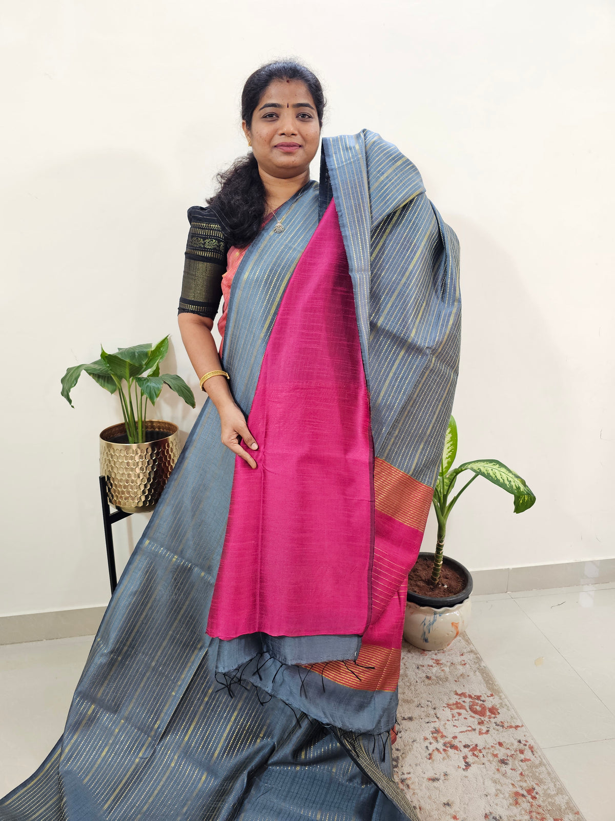Semi Raw Silk Saree - Grey with Pink