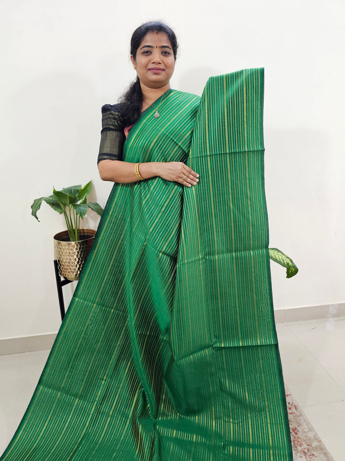 Semi Raw Silk Saree - Green with Red
