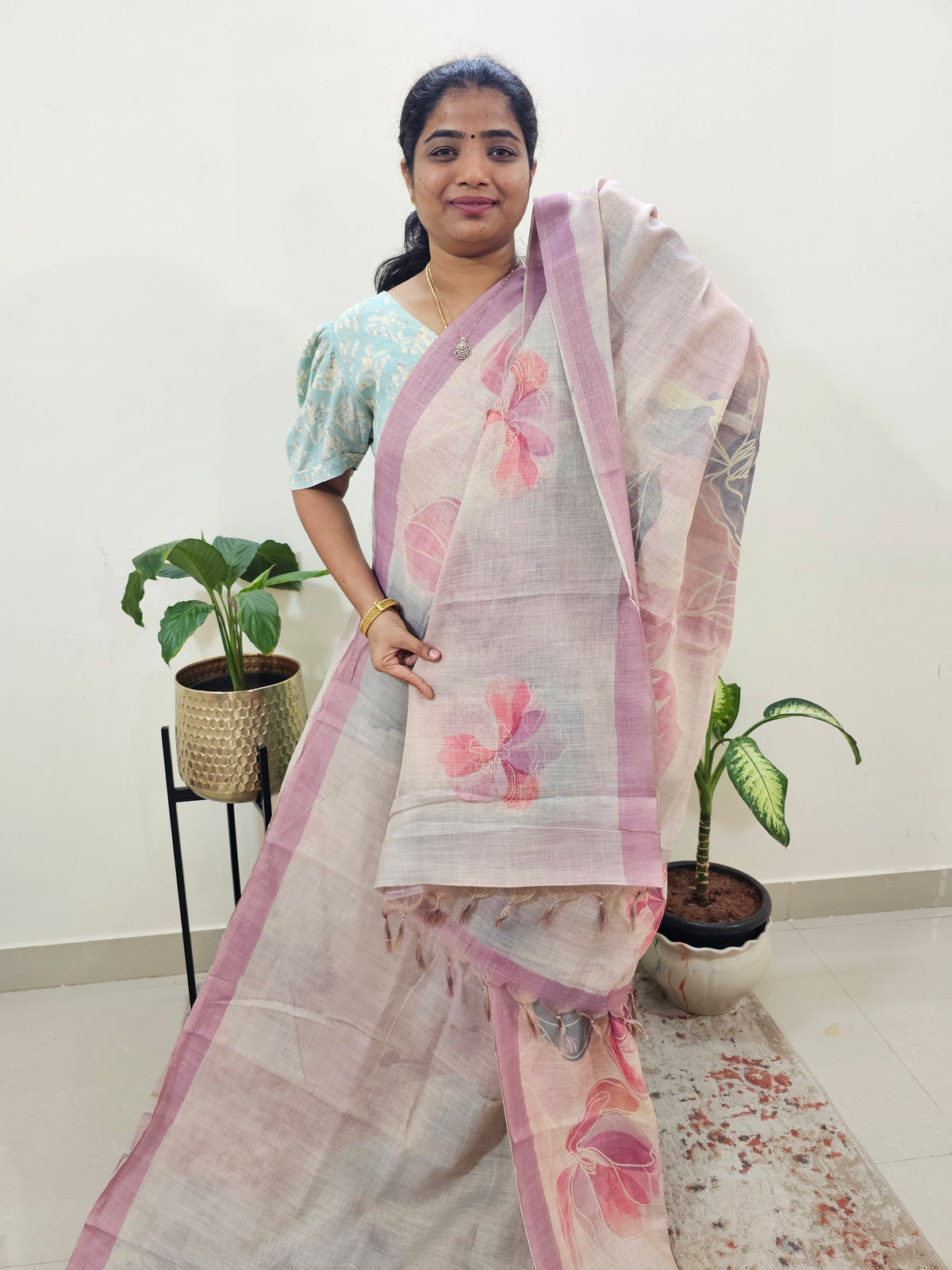 Linen Tissue with Digital Printed Sarees - Cream with Pink