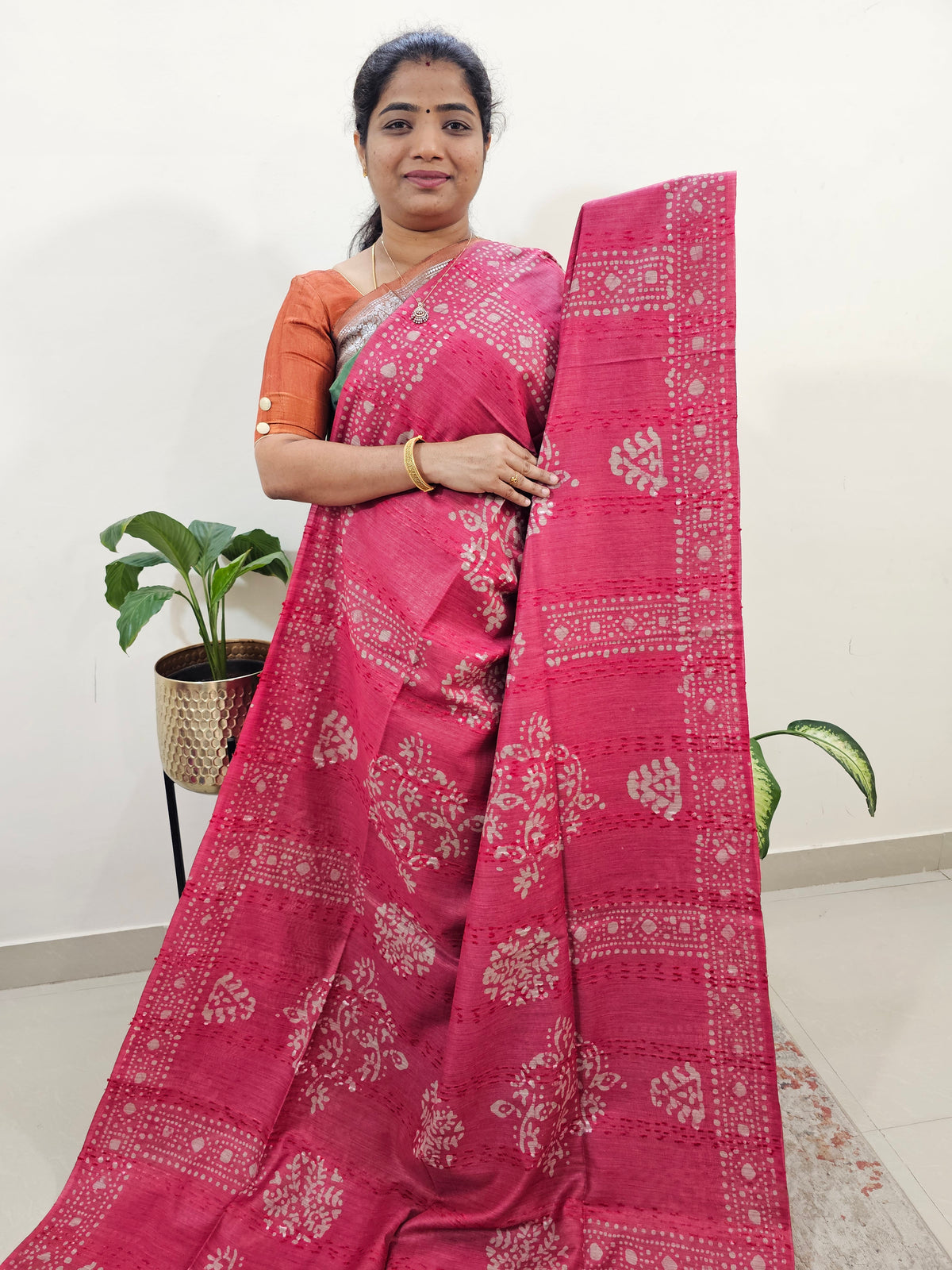Bhagalpuri Batik Print - Pink with Maroon
