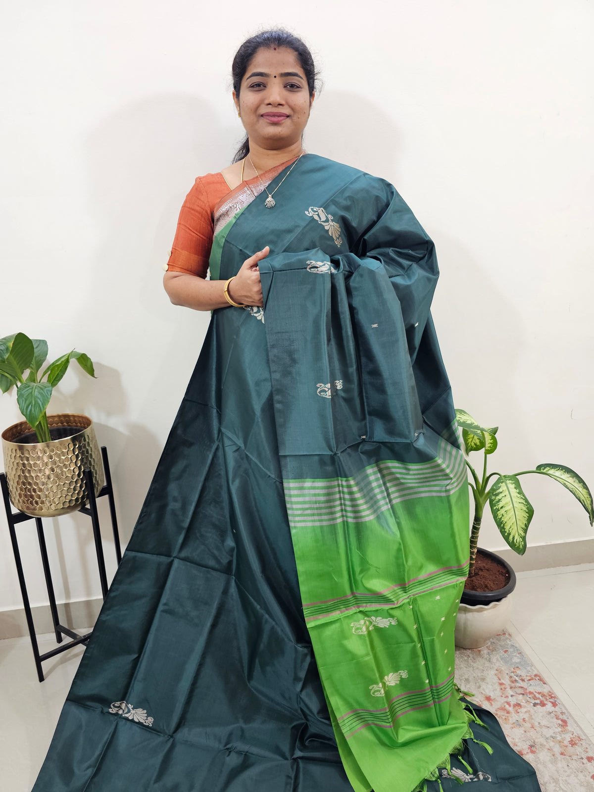 Chinnalampattu Saree with Blouse - Bottle Green with Light Green