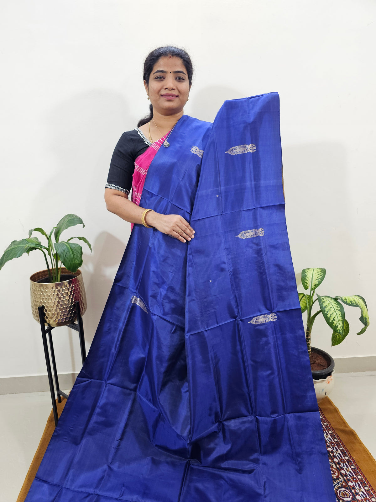 Chinnalampattu Saree with Blouse -  Dark Blue with Brown