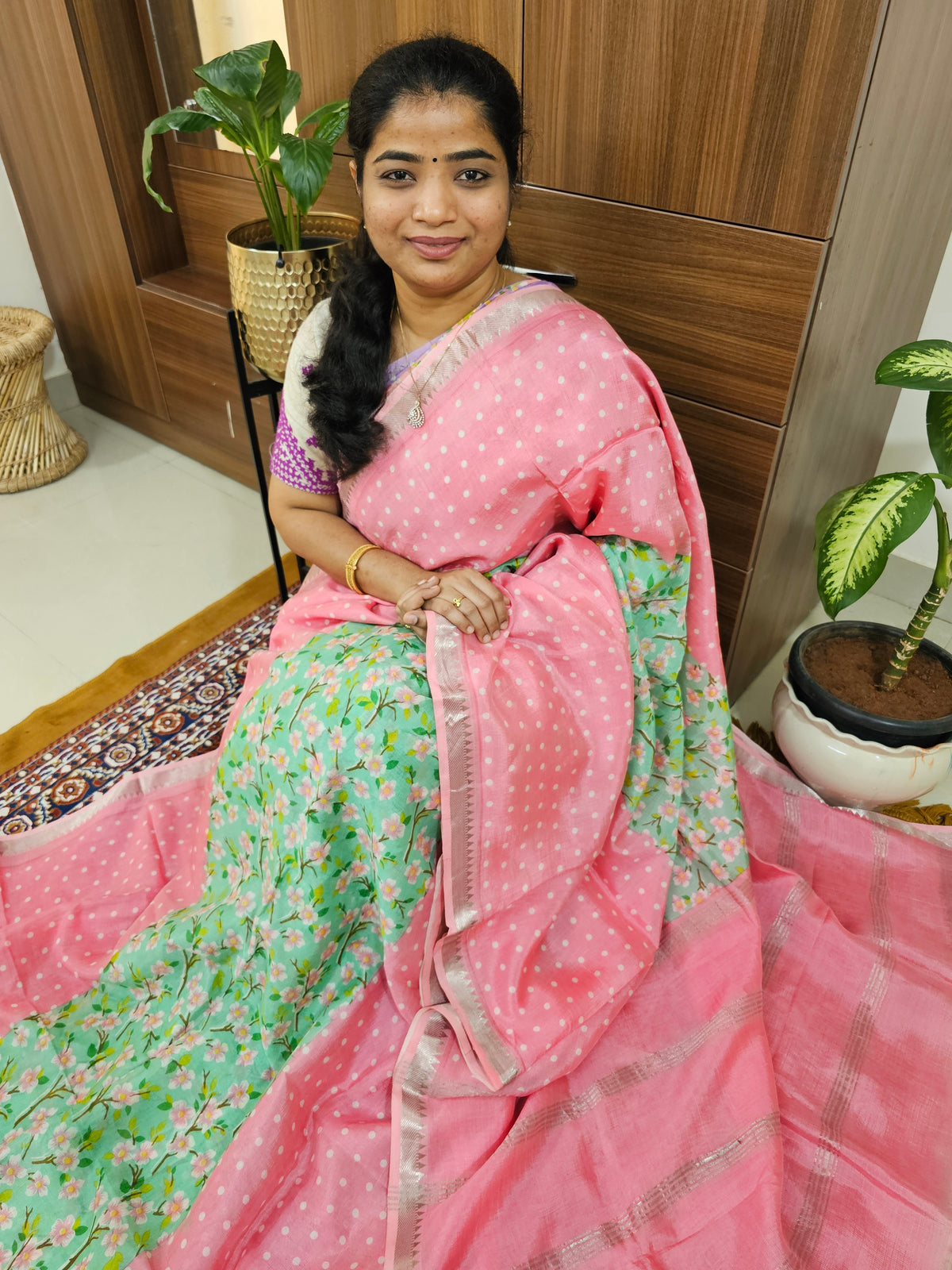 Handwoven Mangalagiri Pattu Saree with Digital Prints  - Pink with Green