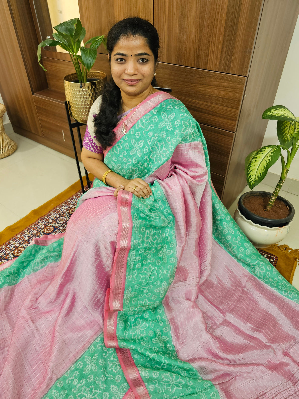Handwoven Mangalagiri Pattu Saree with Bandhini Digital Prints  - Pink with Green