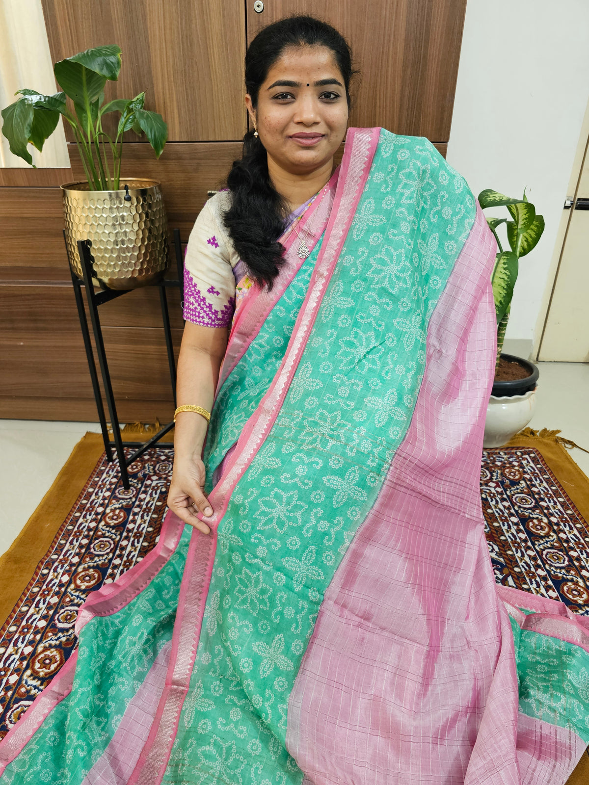 Handwoven Mangalagiri Pattu Saree with Bandhini Digital Prints  - Pink with Green