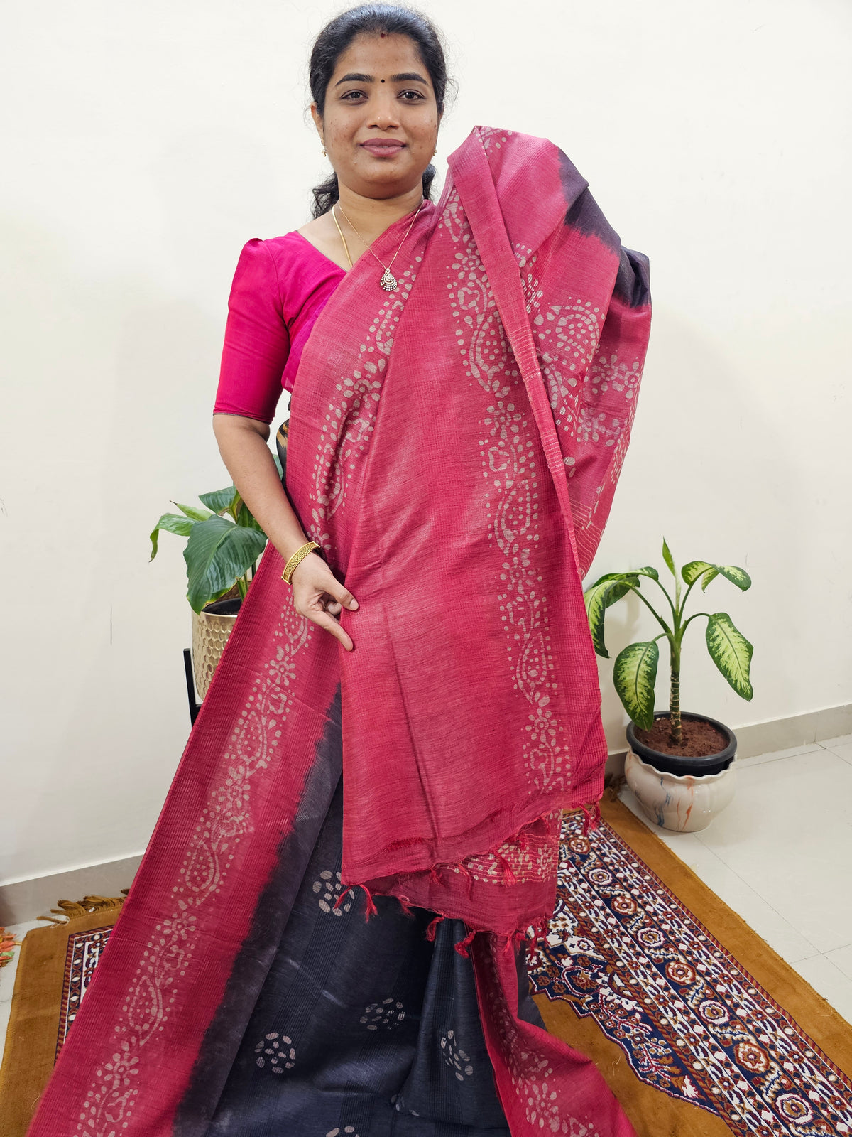 Bhagalpuri Zari Weaving with Batik Print - Blue with Pink