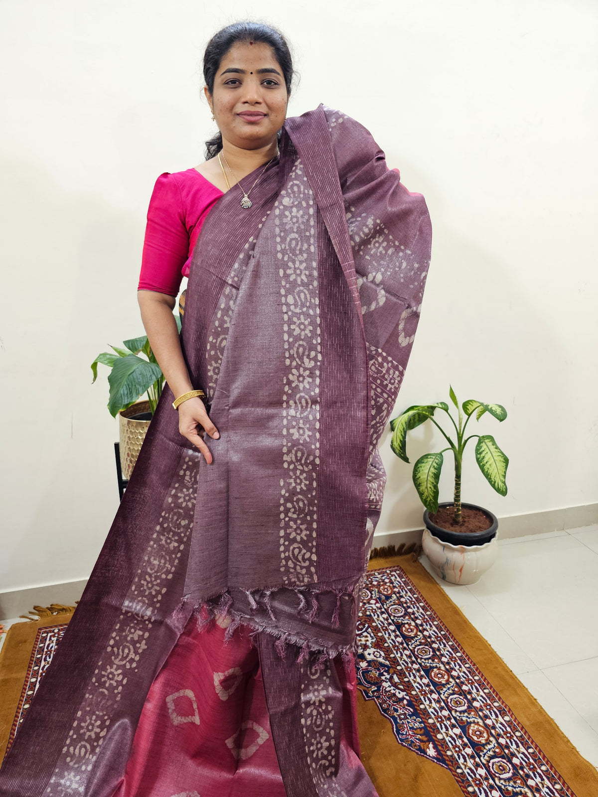 Bhagalpuri Zari Weaving with Batik Print - Pink with Maroon