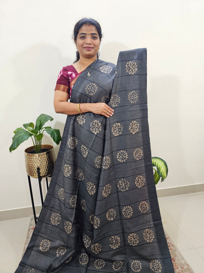 Bhagalpuri with Batik Print - Grey with Red