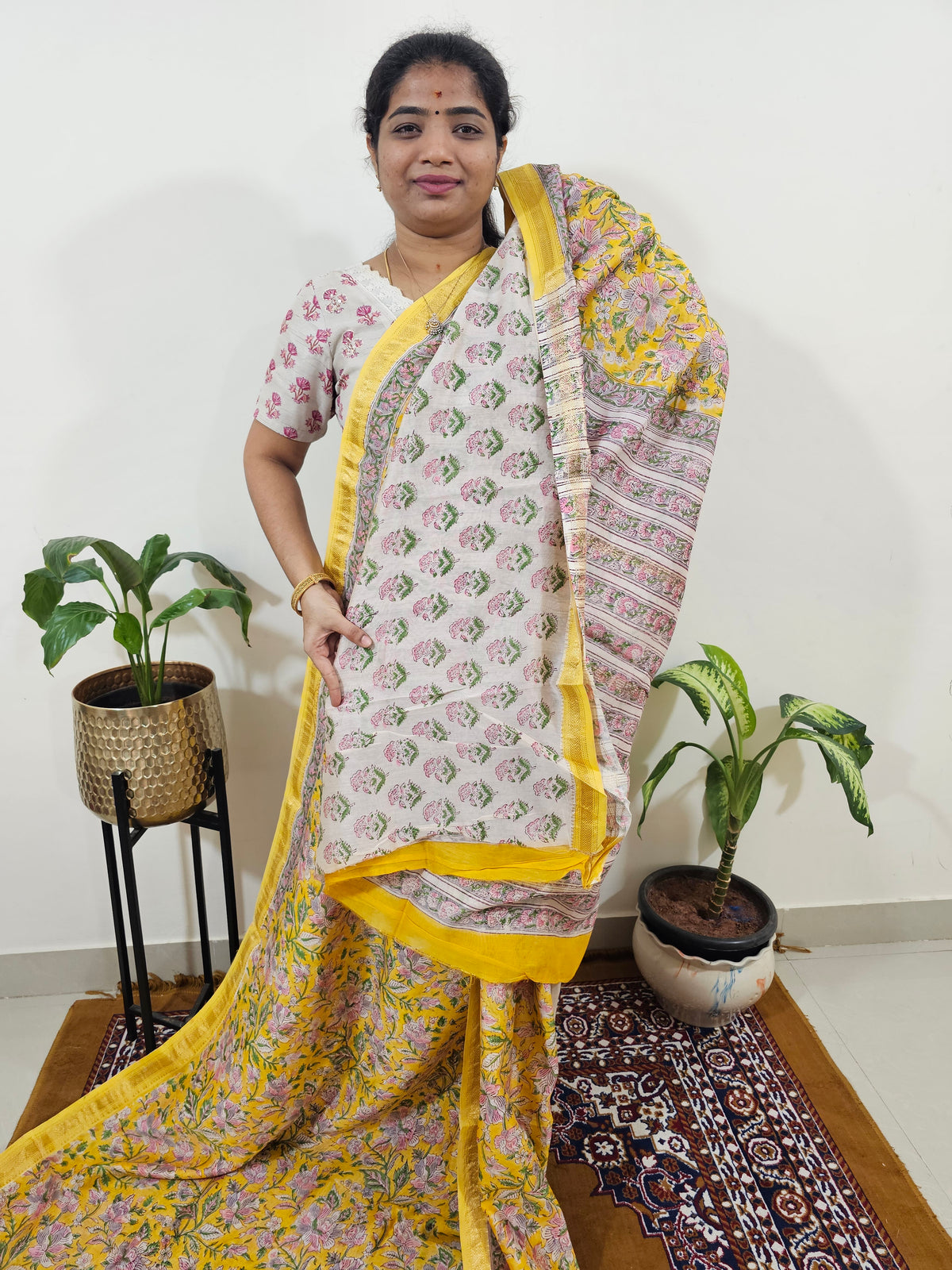 Maheshwari Silk Cotton Hand Block Printed Saree - Yellow
