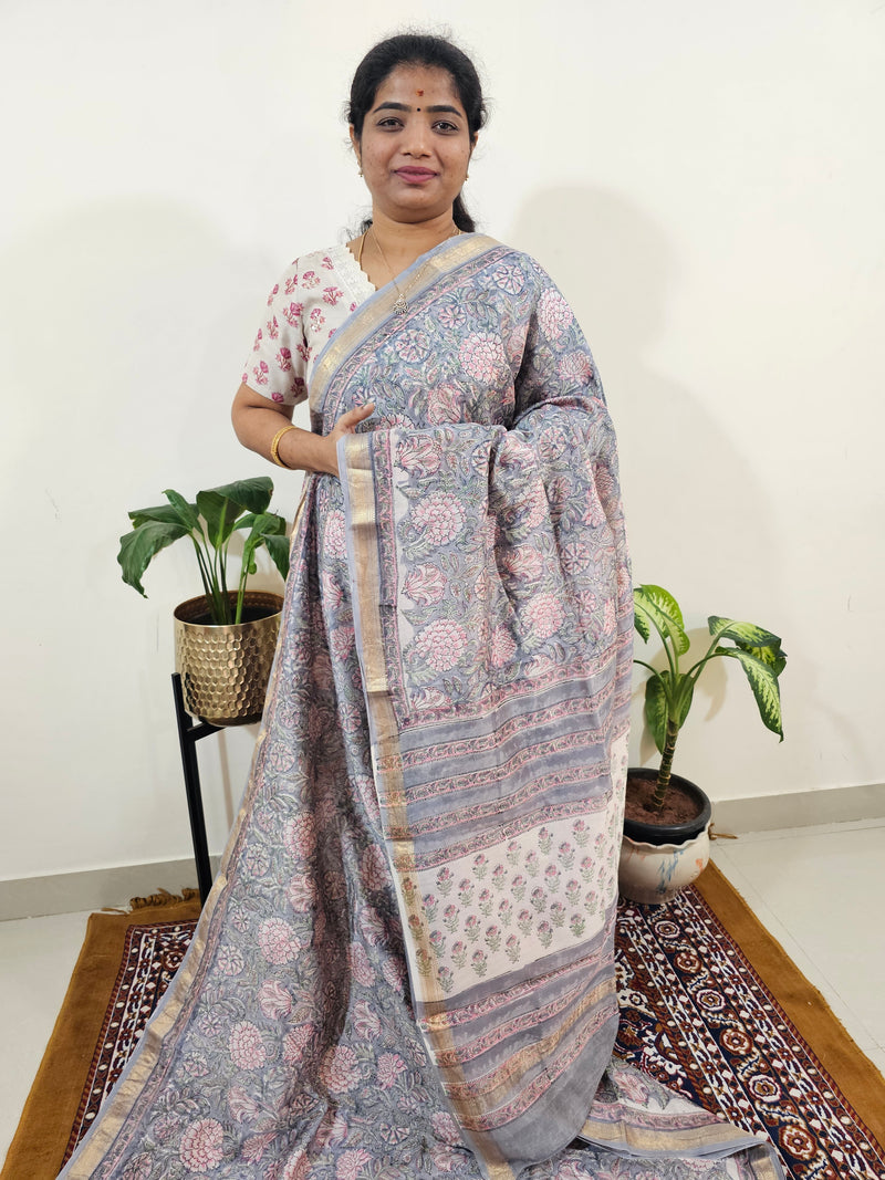 Maheshwari Silk Cotton Hand Block Printed Saree - Grey with Pink