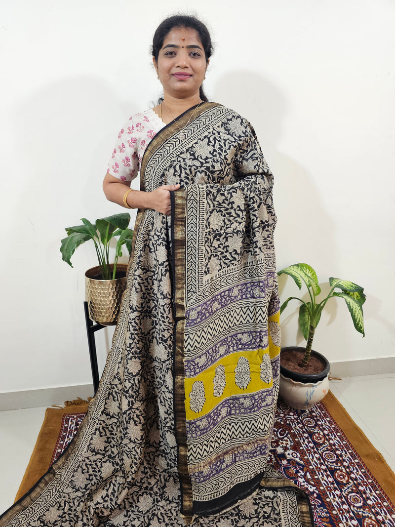 Maheshwari Silk Cotton Hand Block Printed Saree - Black