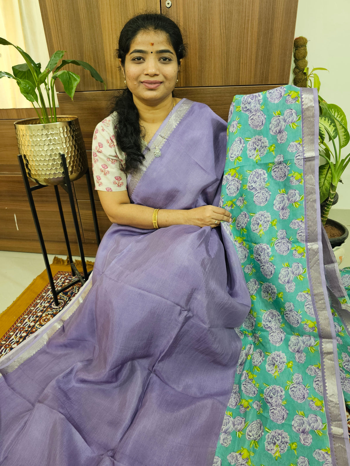 Handwoven Mangalagiri Pattu Saree with Digital Prints  - Lavender with Sea Green