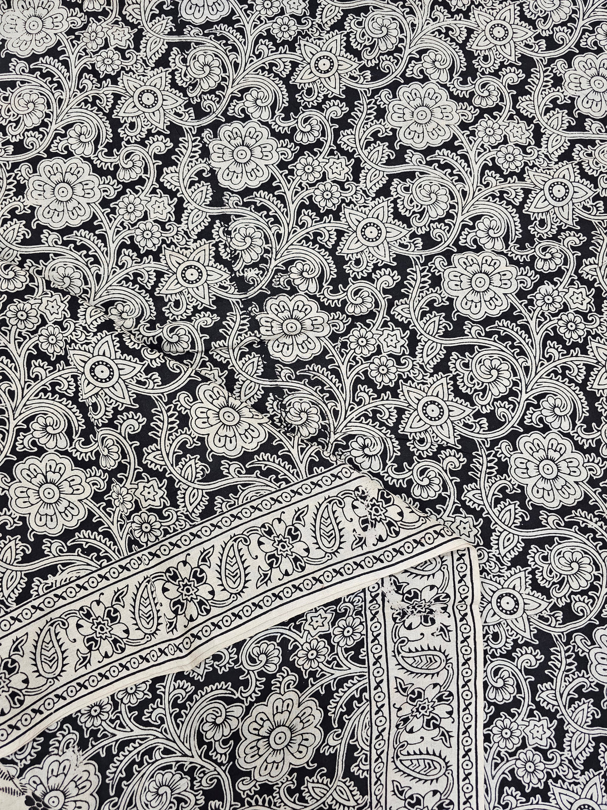 Cotton Kalamkari Saree - White and Black