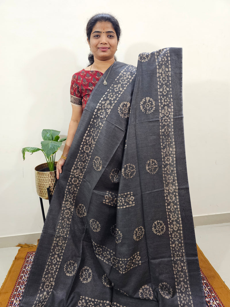 Bhagalpuri with Batik Print - Grey with Red