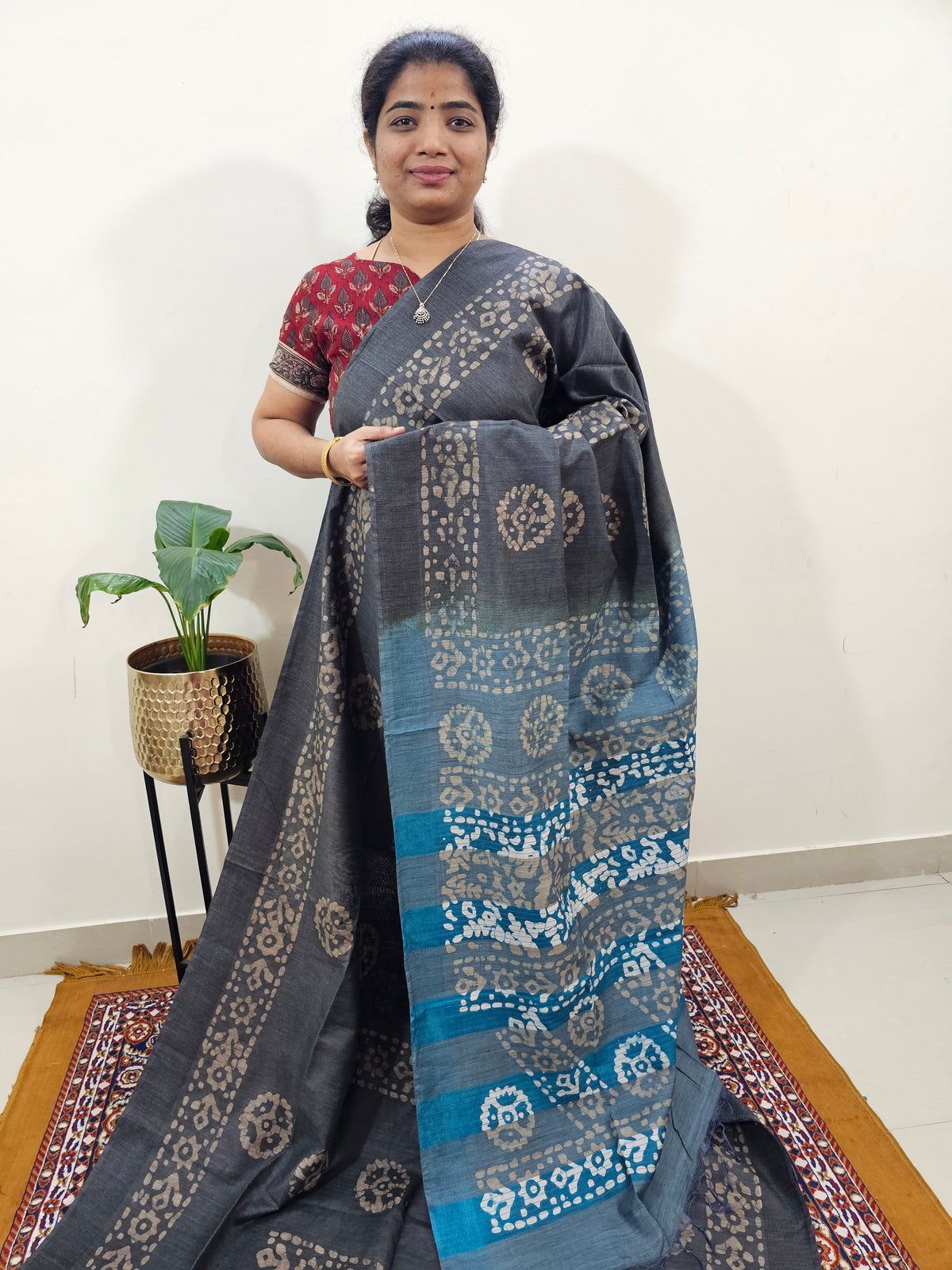 Bhagalpuri with Batik Print - Grey with Sea Green