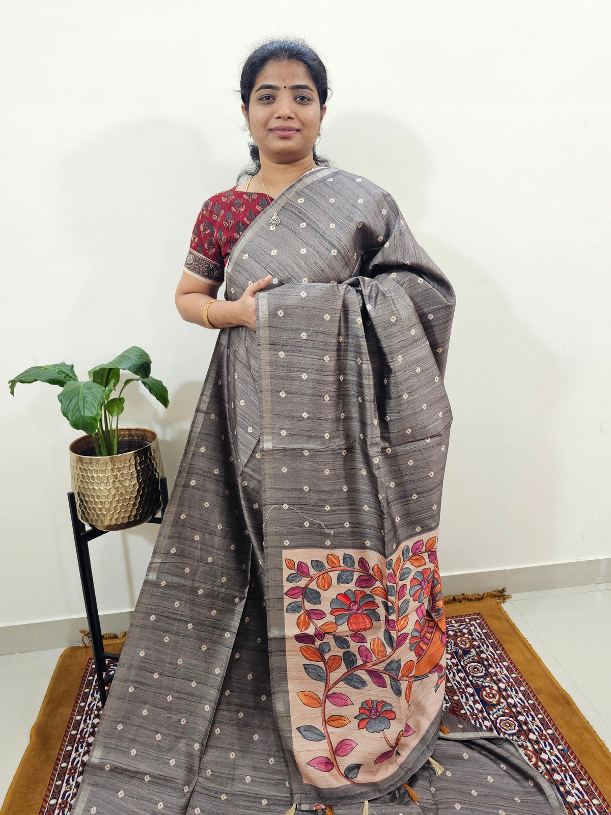 Semi Matka Tussar with Kalamkari - Grey