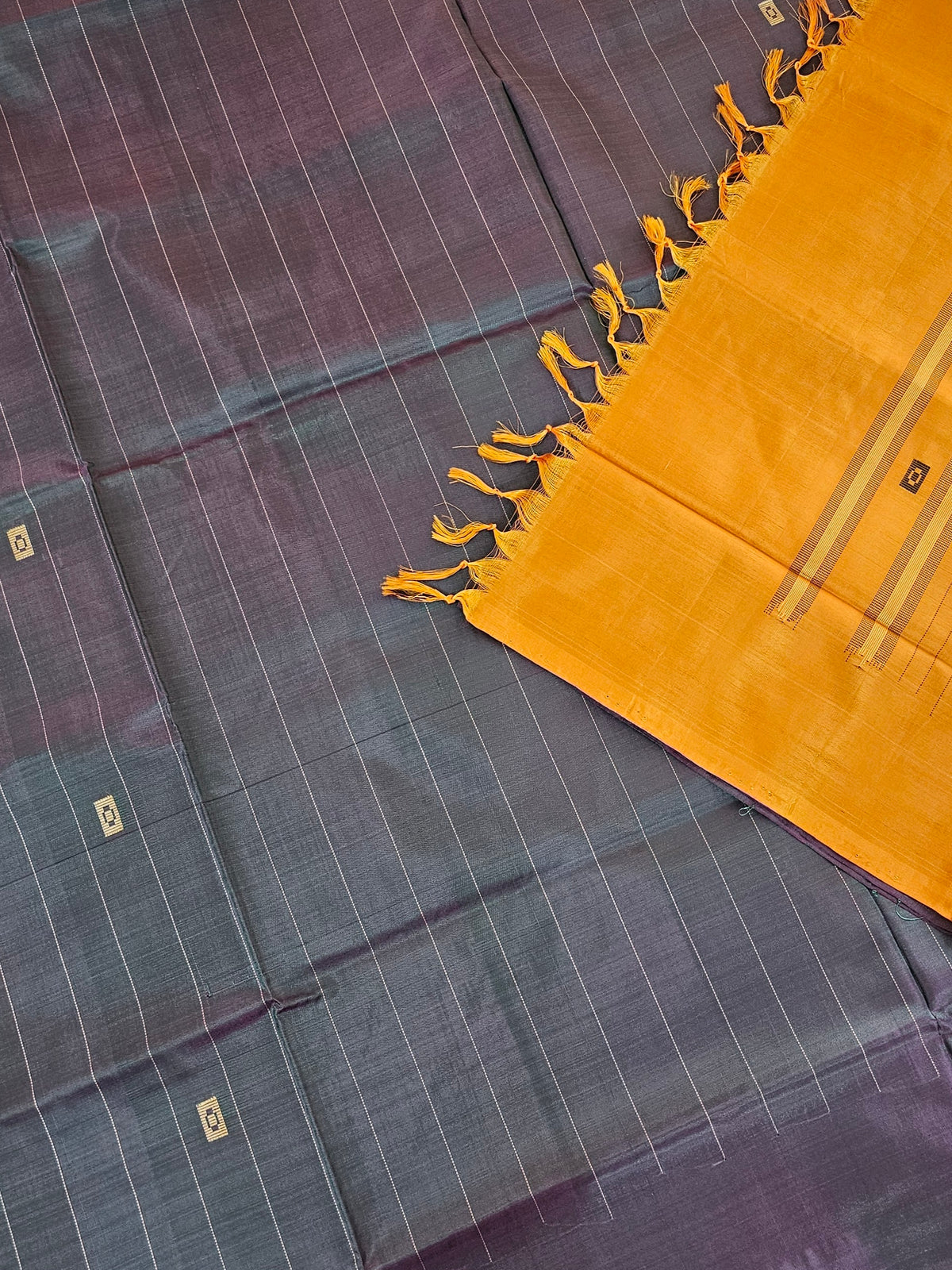Chinnalampattu Saree - Dual Shade Purple with Orange