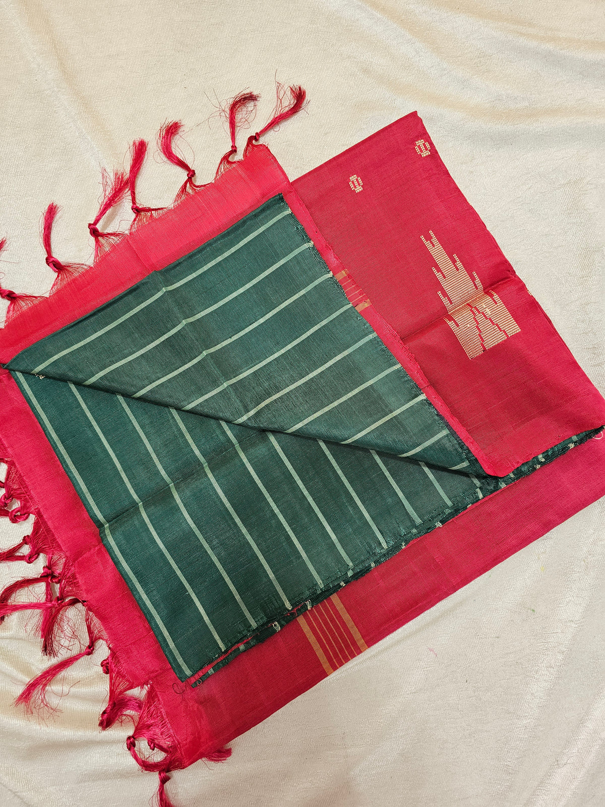 Chinnalampattu Saree - Dark Green with Red