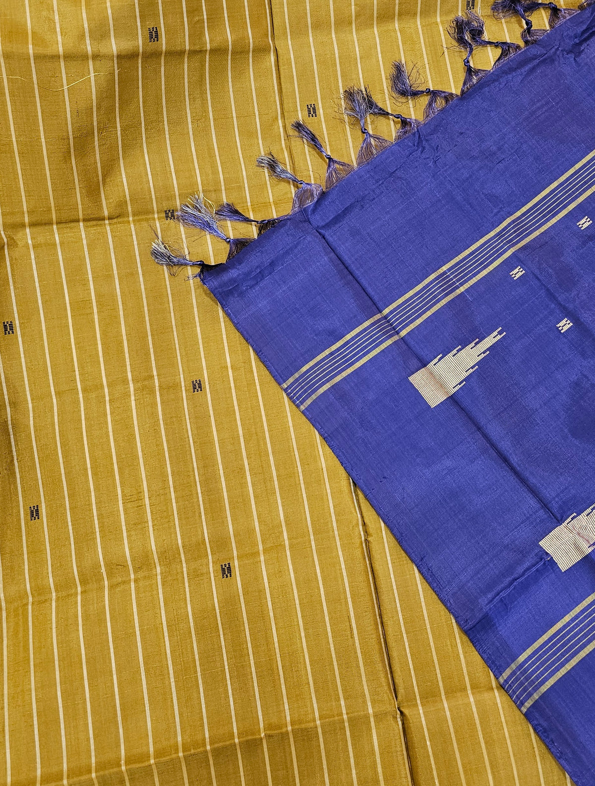 Chinnalampattu Saree - Brown with Blue