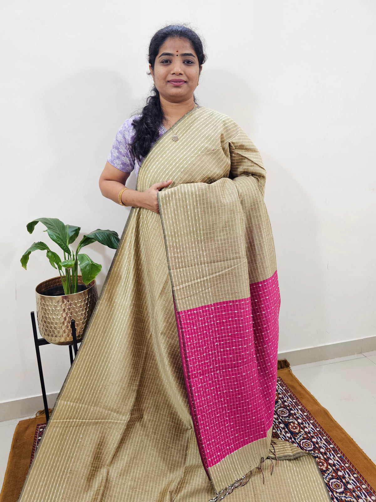 Semi Raw Silk Saree - Beige with Pink