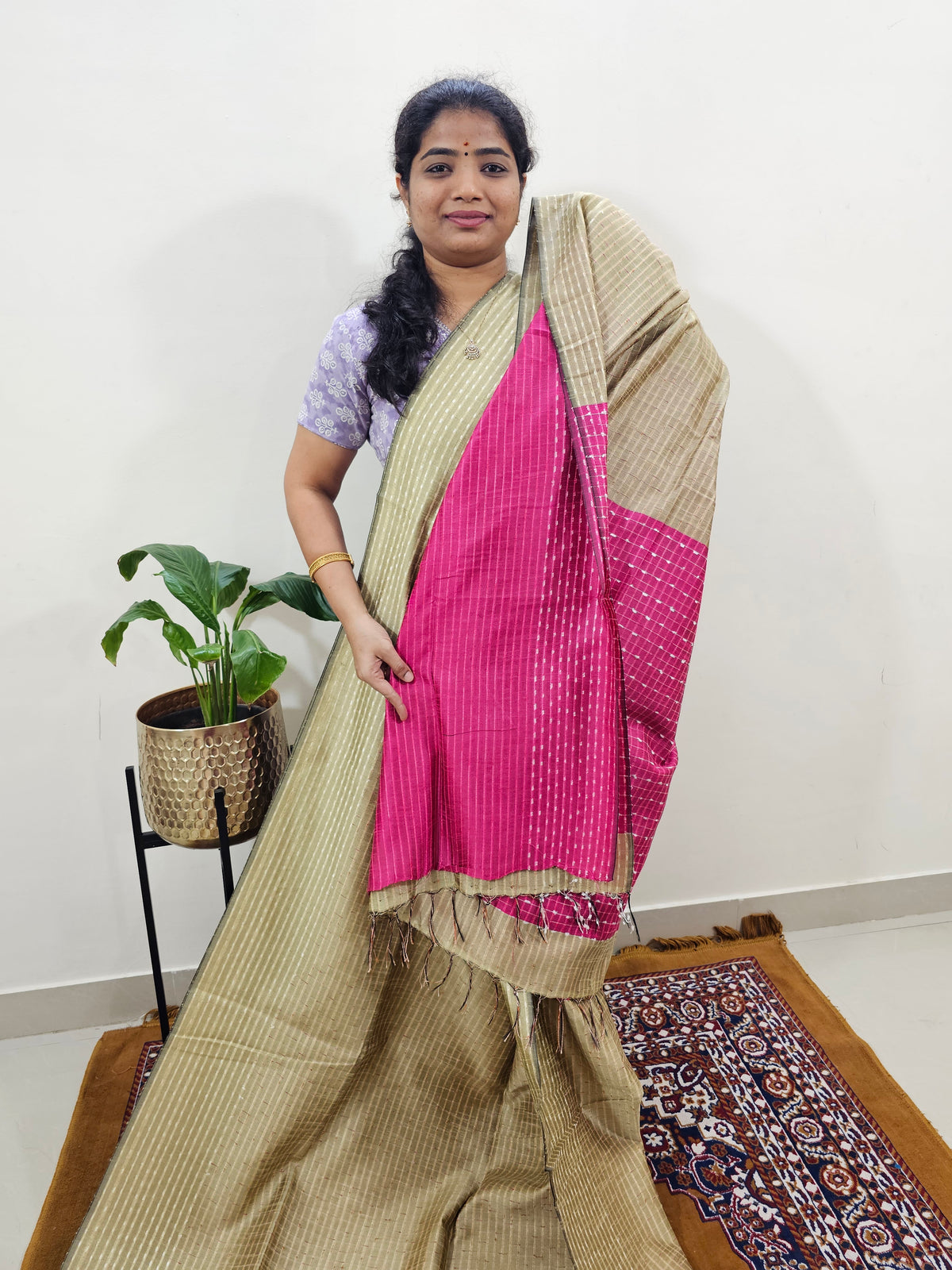 Semi Raw Silk Saree - Beige with Pink