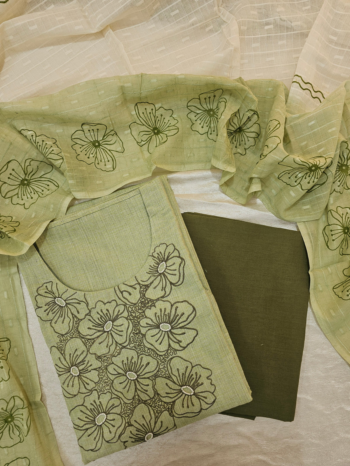 Pure Cotton with Emboridery Neck Pattern - Mint Green