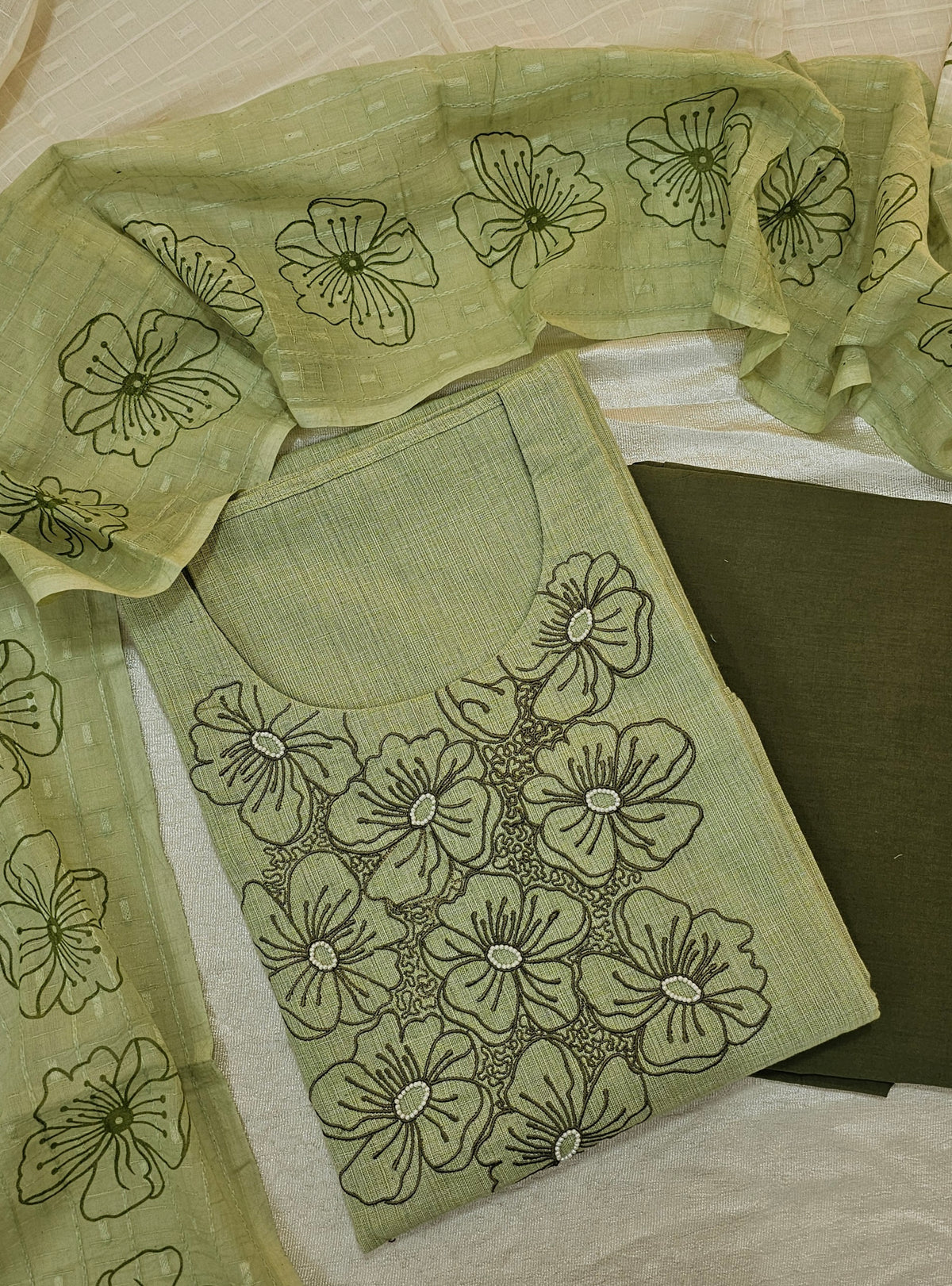 Pure Cotton with Emboridery Neck Pattern - Mint Green